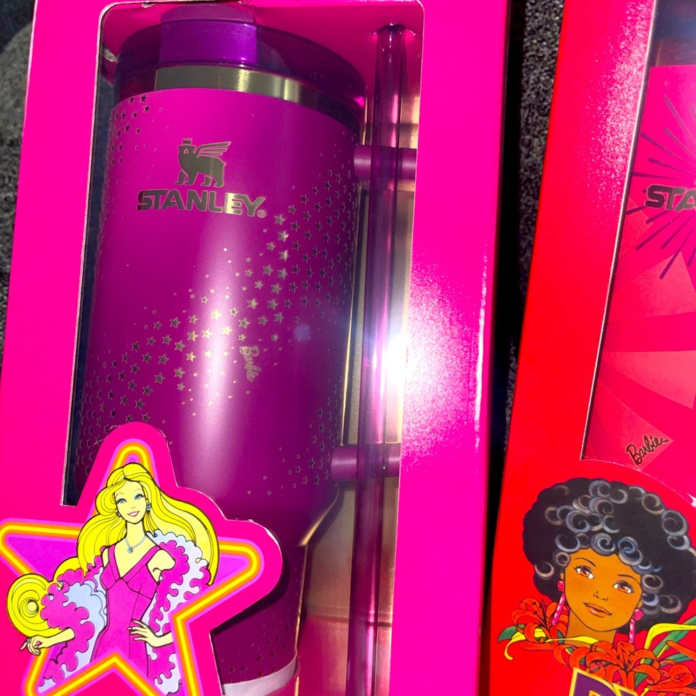 Stanley Barbie 70's Superstar 40oz Quencher